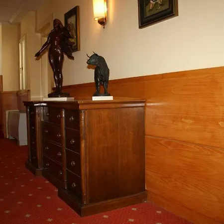 Hotel La Casa Grande 3*