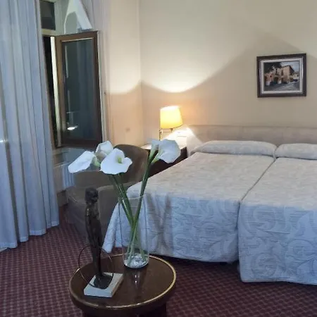 La Casa Grande Hotel 3*
